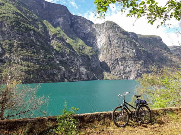 Découvrez les plus beaux circuits de vélo dans les Alpes